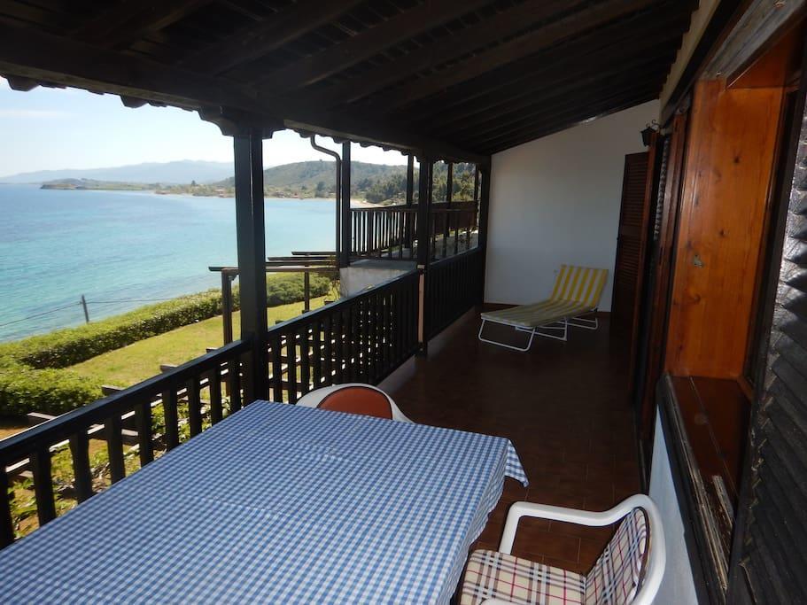 Sangue Blu Beachfront Villa Apartment 아이오스 니콜라오스 외부 사진